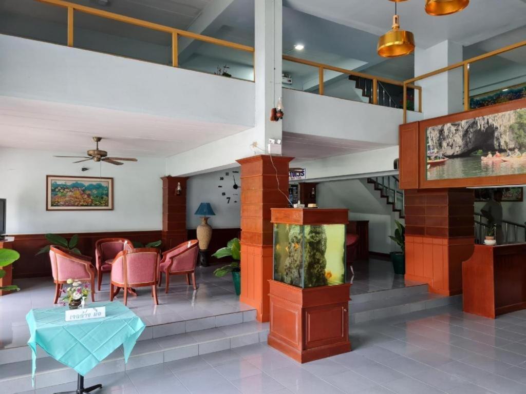 Phu Nga Hotel Natai Beach Exteriör bild